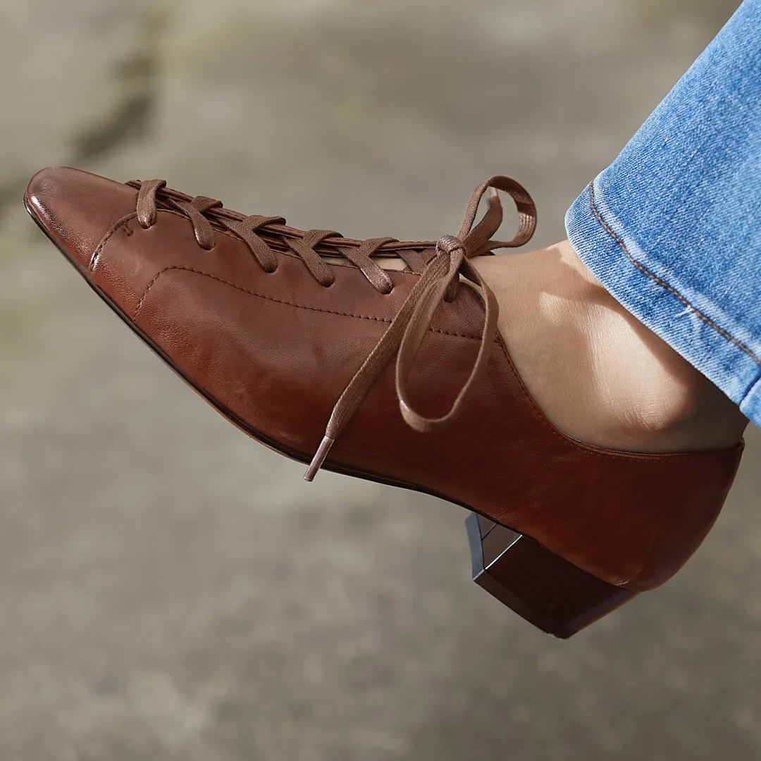 Alina Vintage Lace Oxfords - Image 5