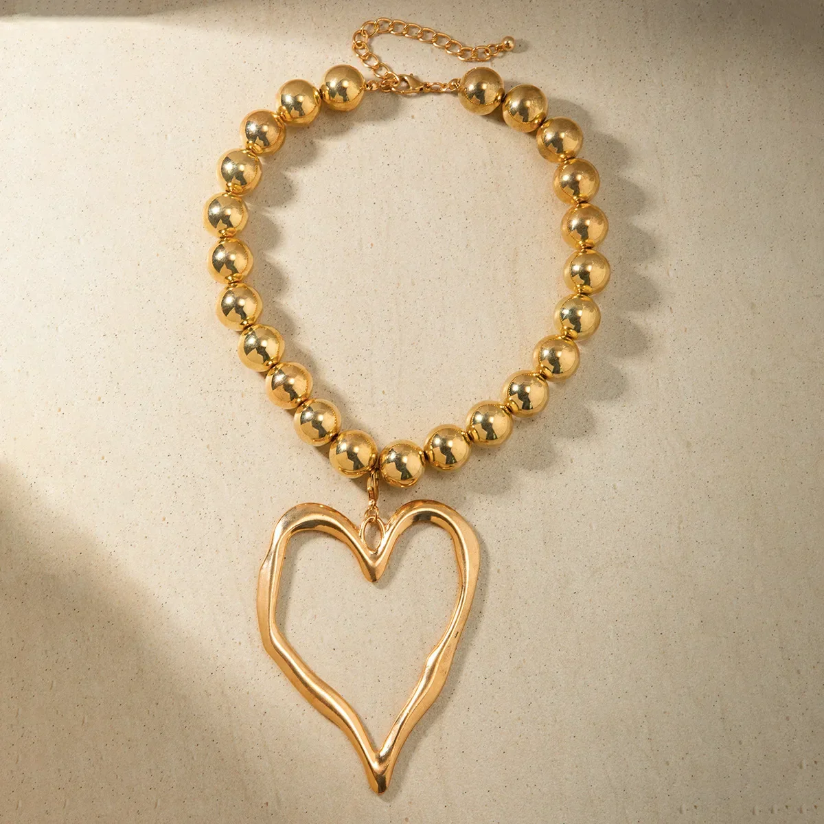 Amora Sculpt Necklace - Image 13