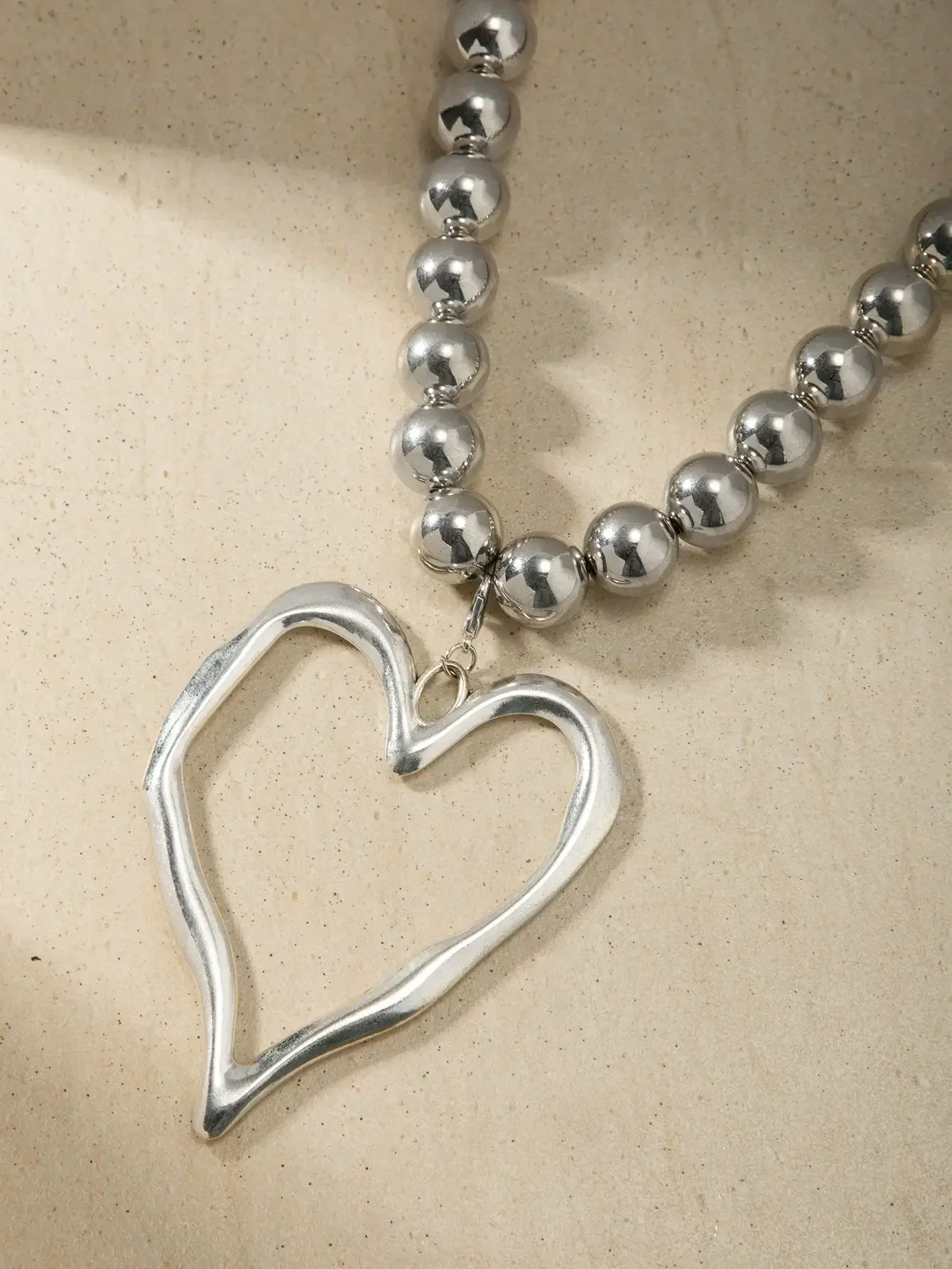 Amora Sculpt Necklace - Image 8