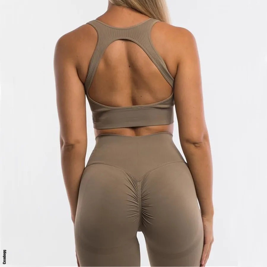 Arielle Crop Finesse Set - Image 10