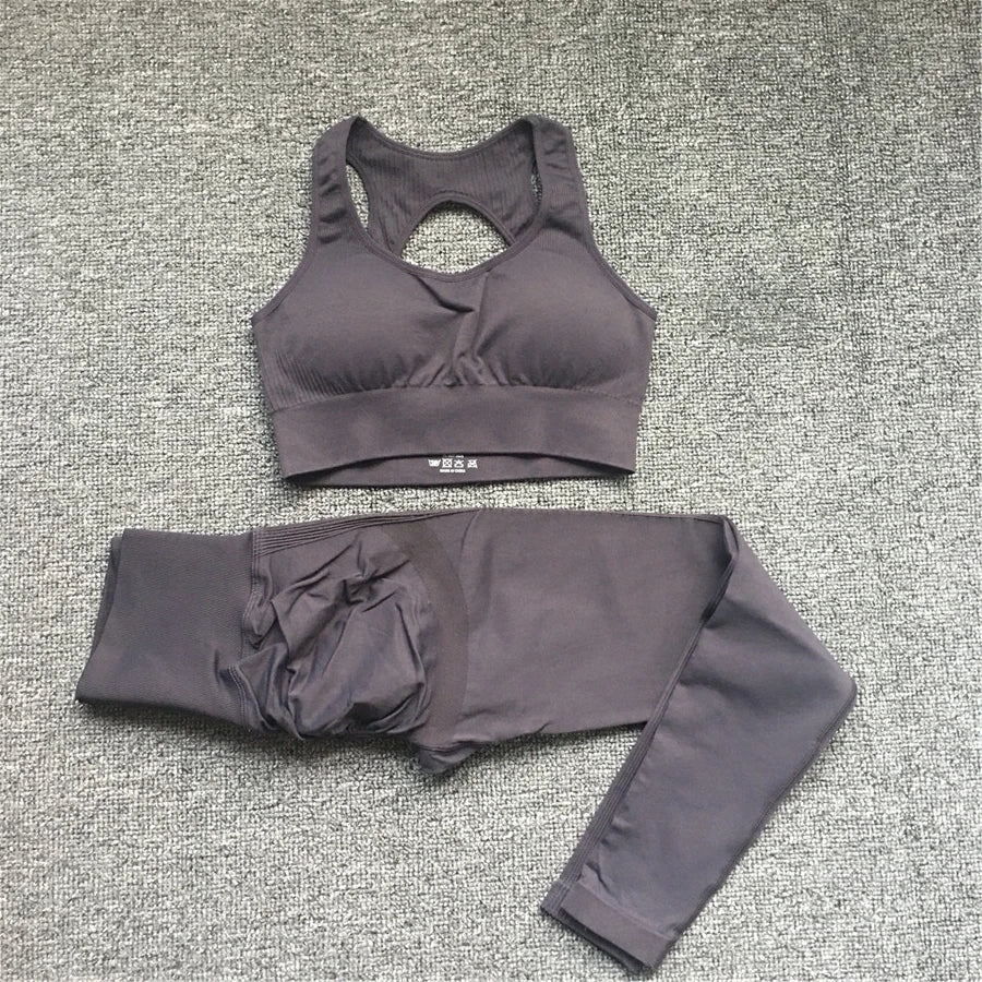 Arielle Crop Finesse Set - Image 20