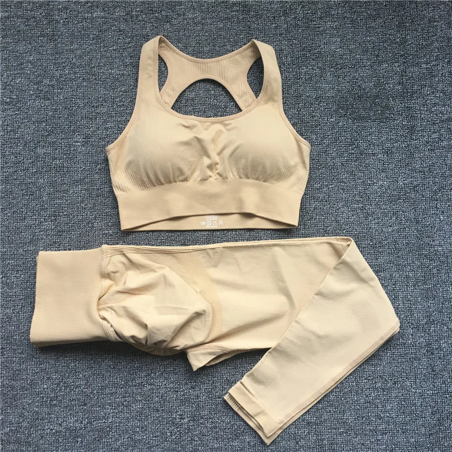 Arielle Crop Finesse Set - Image 7