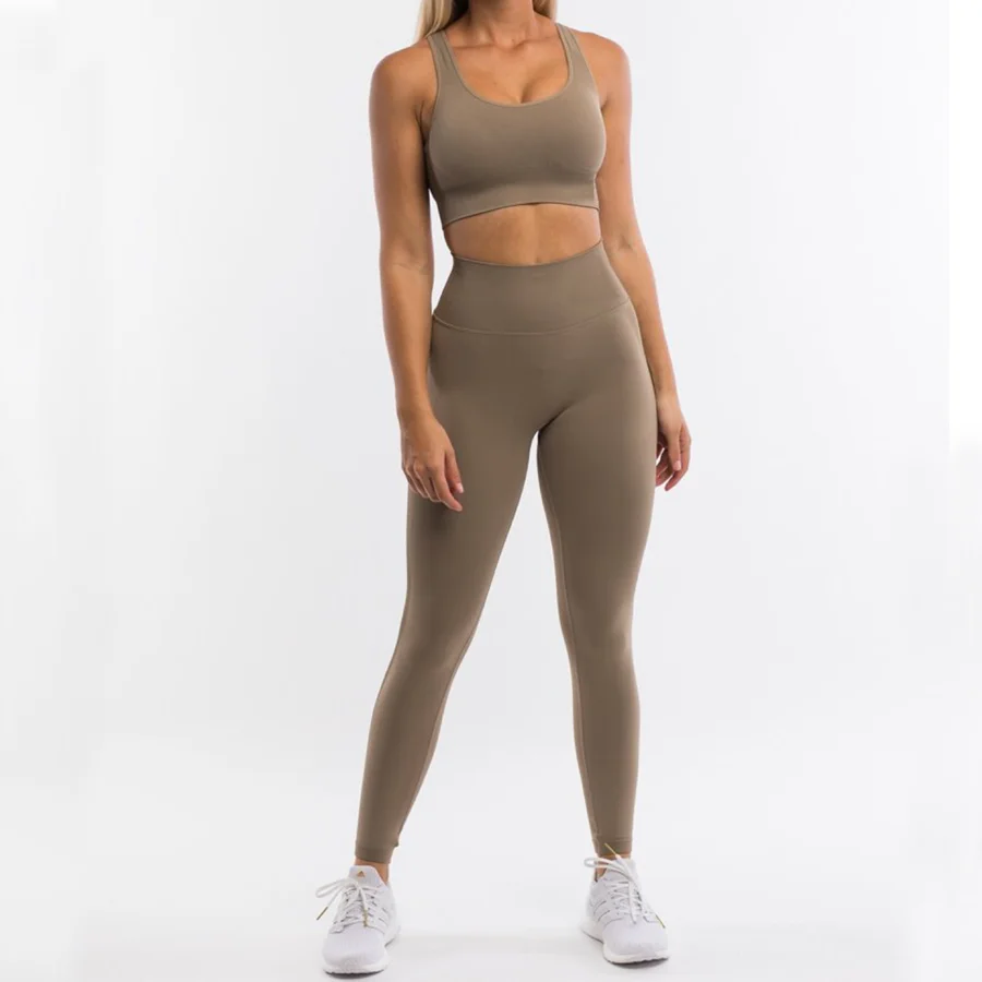 Arielle Crop Finesse Set - Image 9