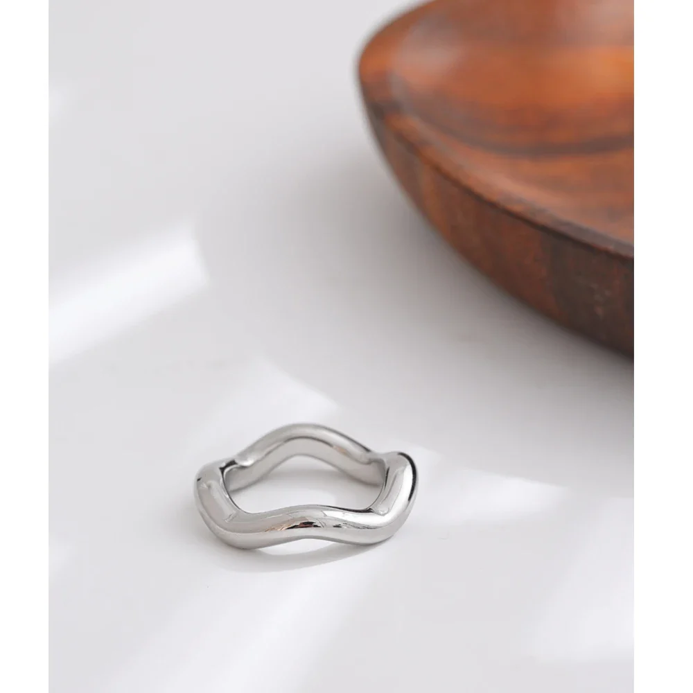 Avelyn Glossy Gold Stainless Steel Ring - Image 5