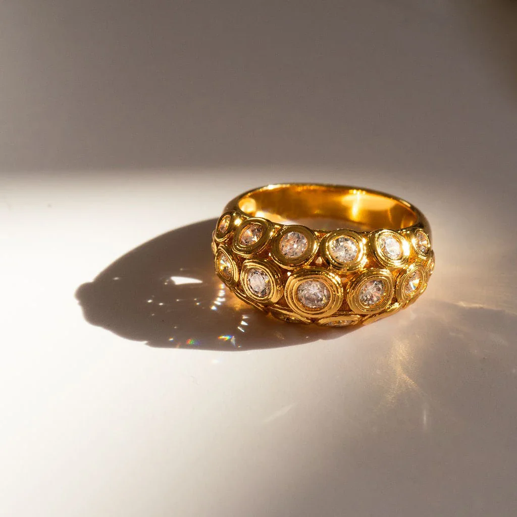 Belliza Women’s Gold Wedding Band Cubic Zirconia Ring - Image 5