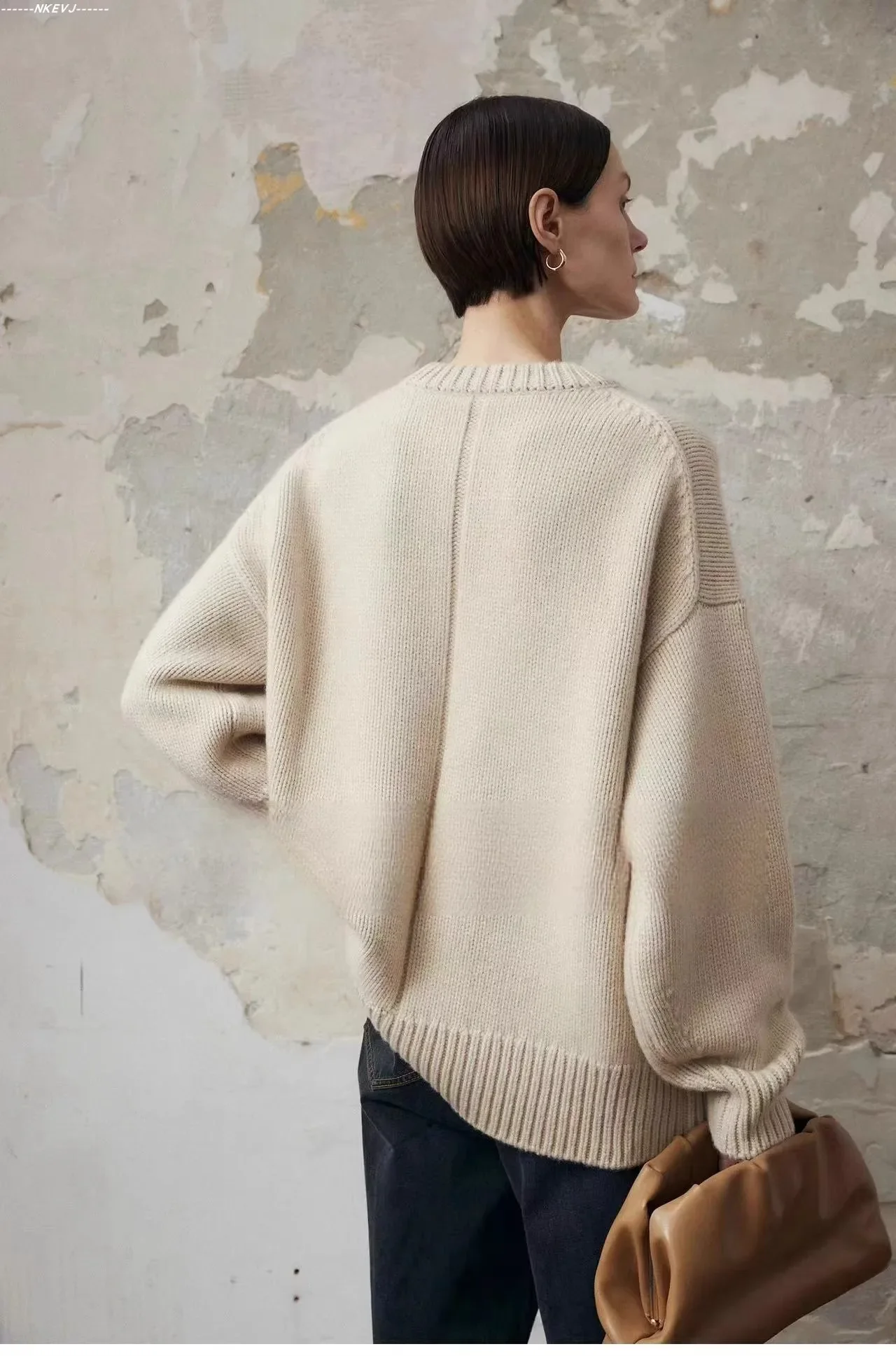 Bellmere Pure Cashmere Oversized Sweater - Image 8