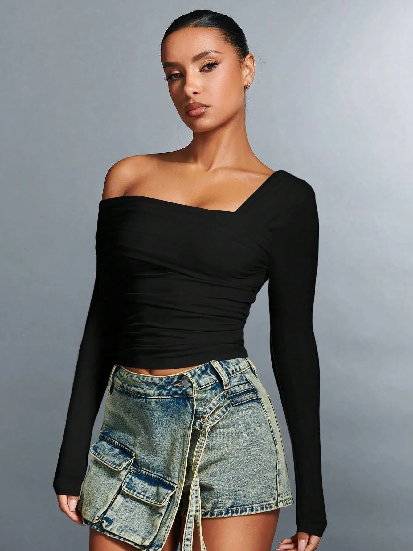 Clara Monroe Off-Shoulder Top - Image 17
