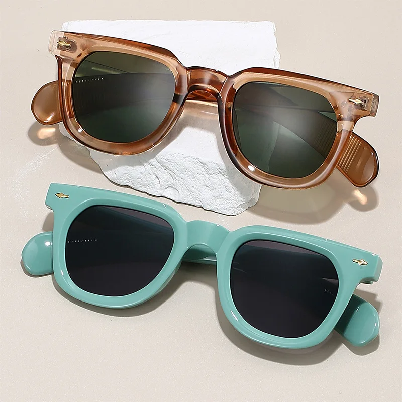 Ecuador Square Sunglasses - Image 11