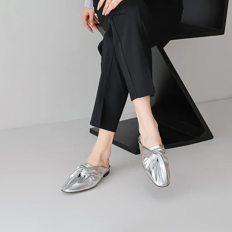 Elvara Clean Line Mule - Image 12