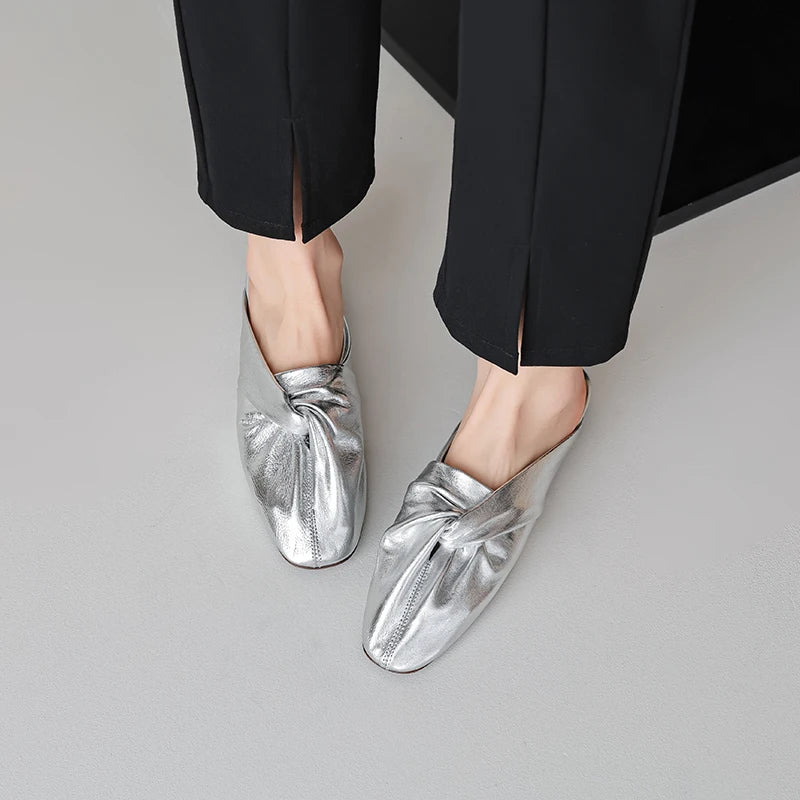 Elvara Clean Line Mule - Image 13