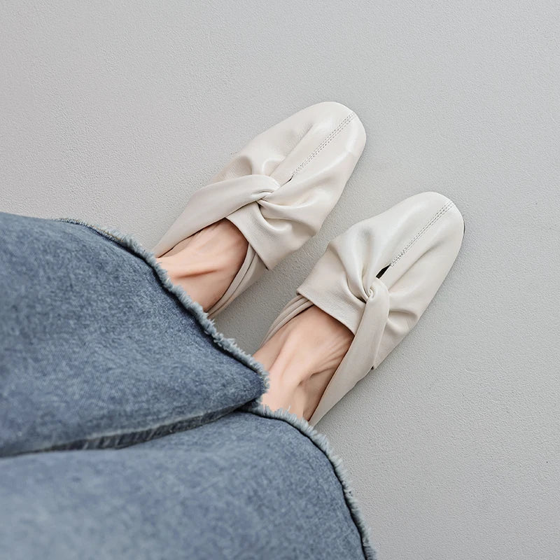 Elvara Clean Line Mule - Image 17