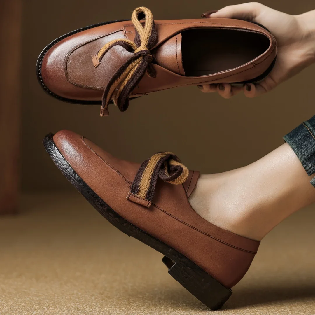Lacceti Classic Women's Leather Loafers - Image 3