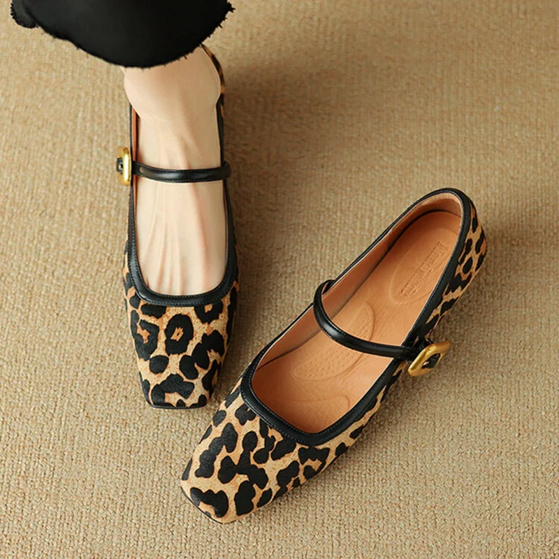 Feline Luxe Leopard Mid-Heels - Image 2