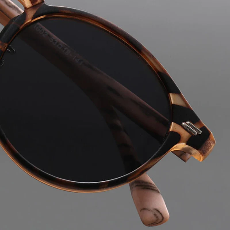 FrostedWood Summer Shades - Image 10