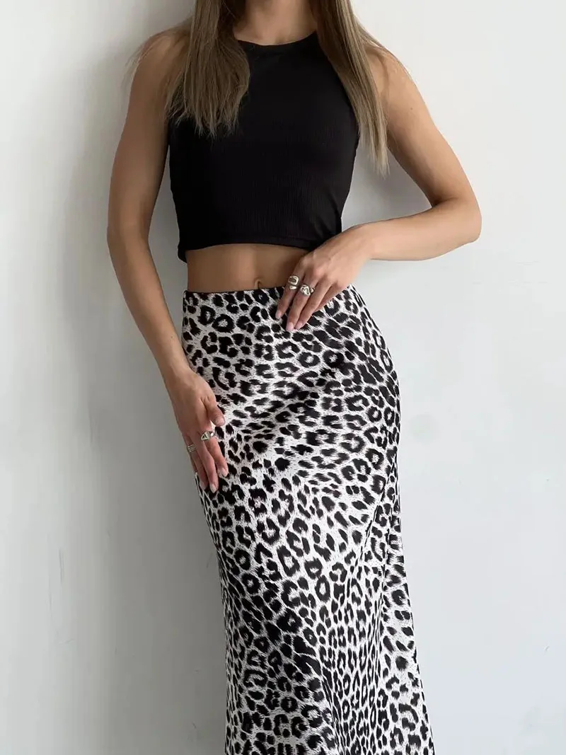 Harper Satin Leopard Midi Skirt - Image 8