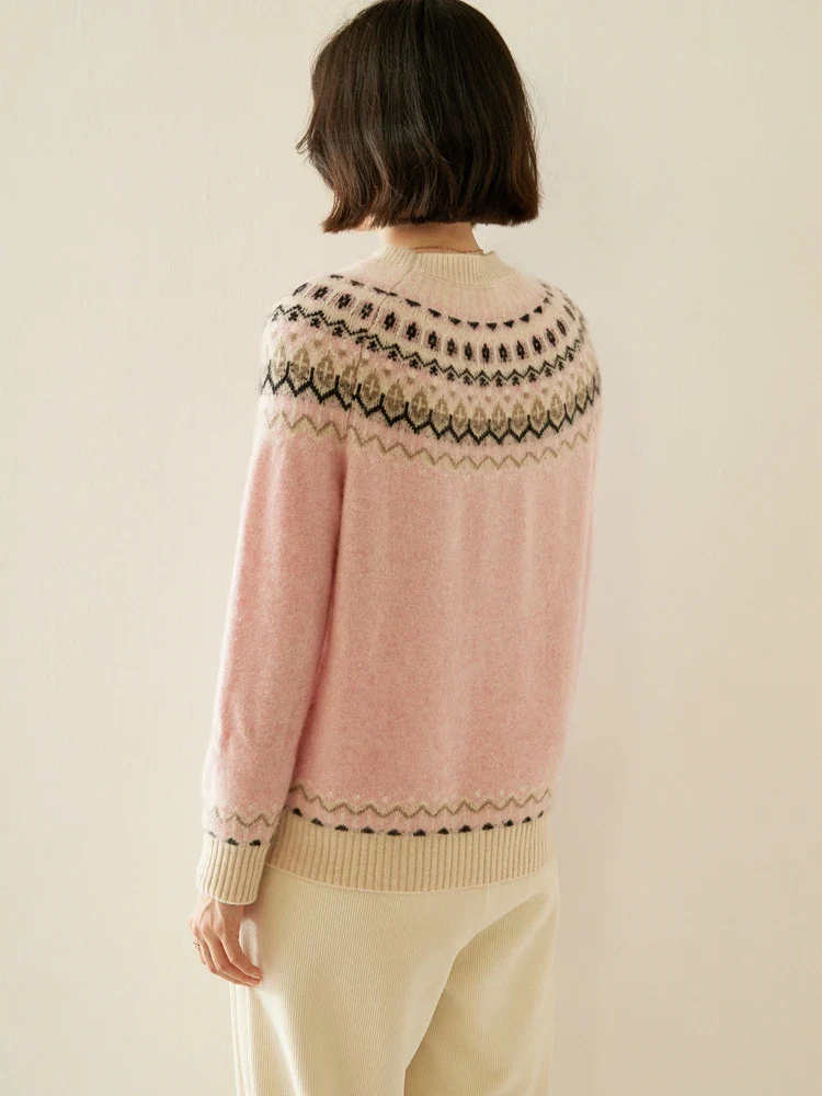 Highland Heritage Cashmere Sweater - Image 30
