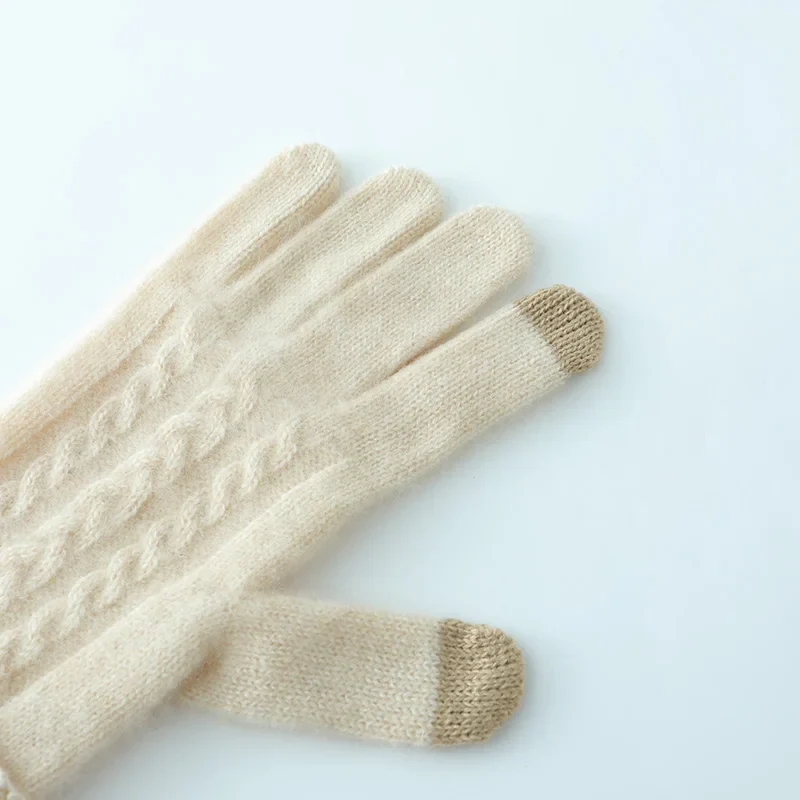 Isla Cashmere Touchscreen Gloves - Image 5