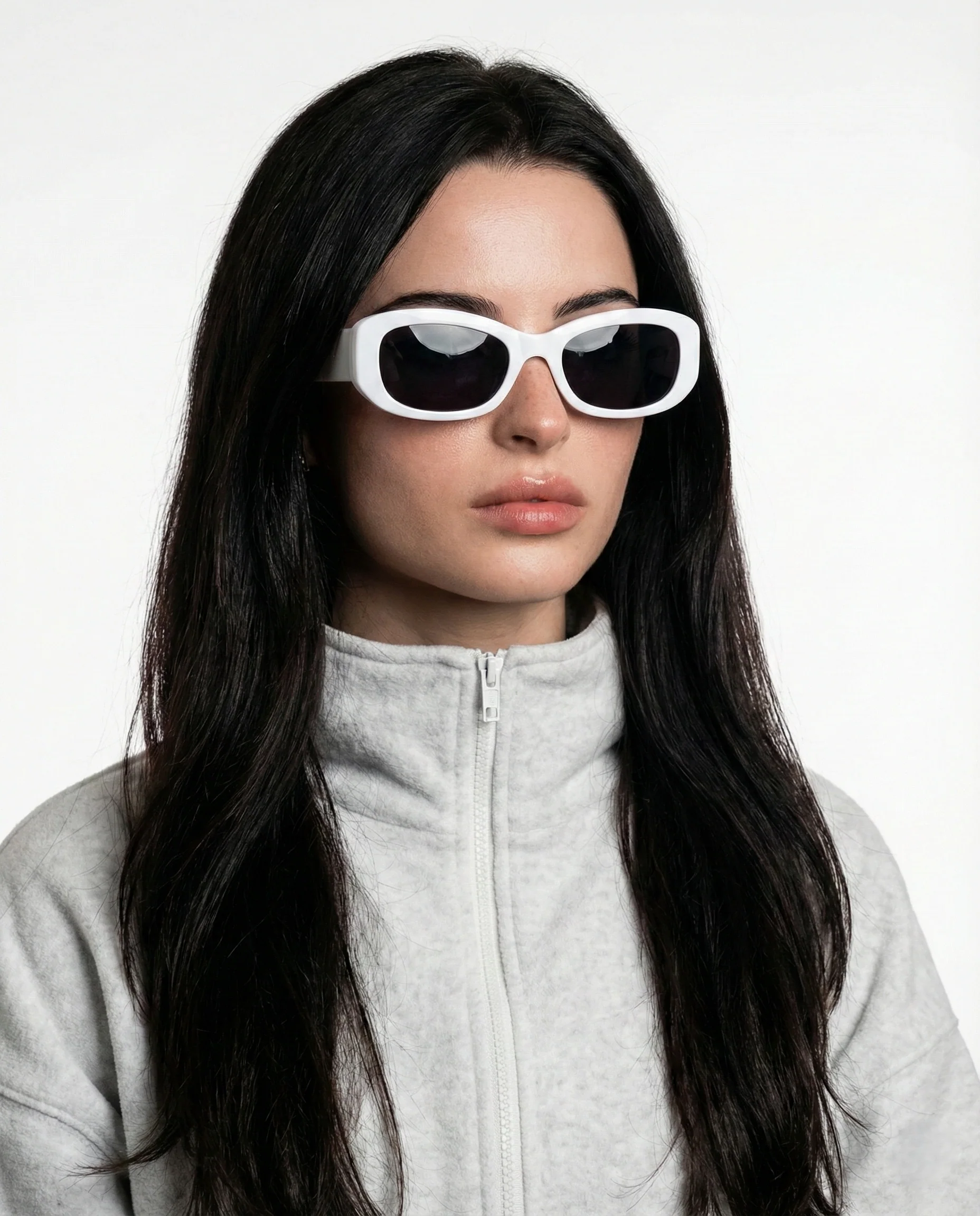 Kimberly California Spade Sunglasses - Image 3