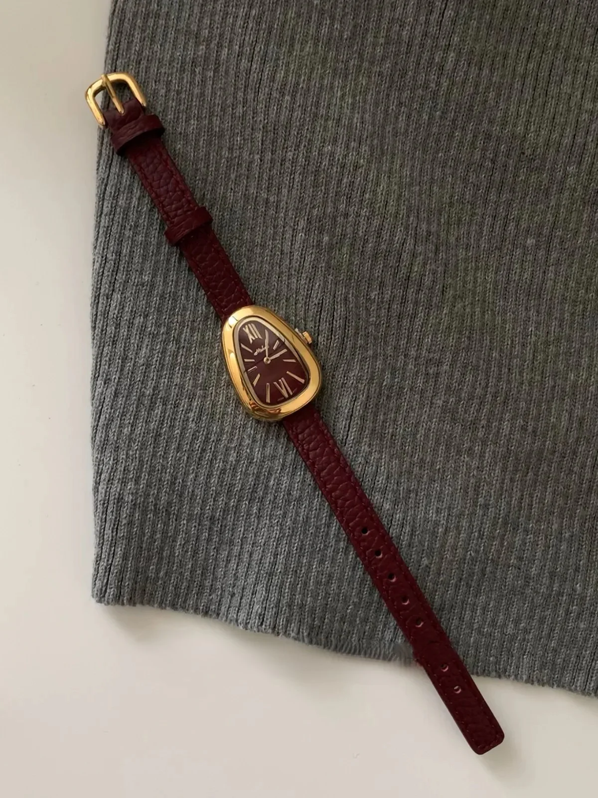 Lacceti Maroon Collection Watches - Image 7