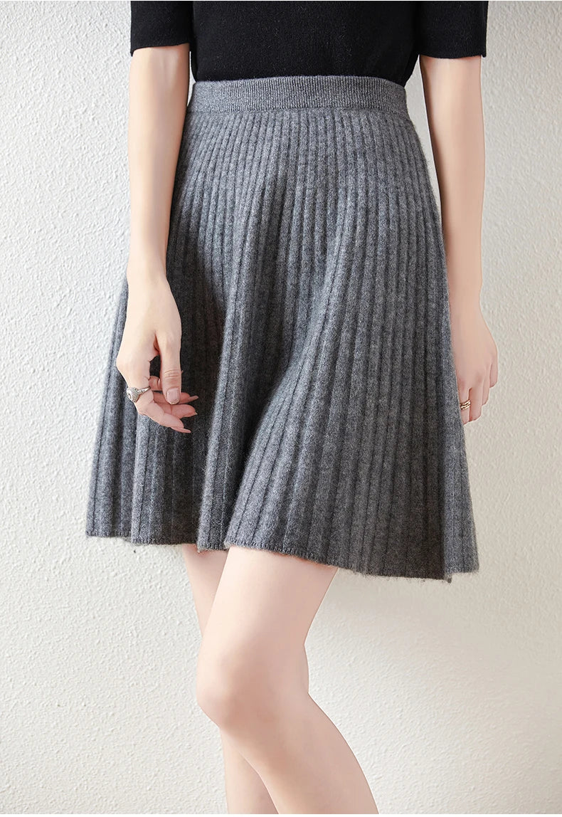 Les Coudrées Merino Skirt - Image 16