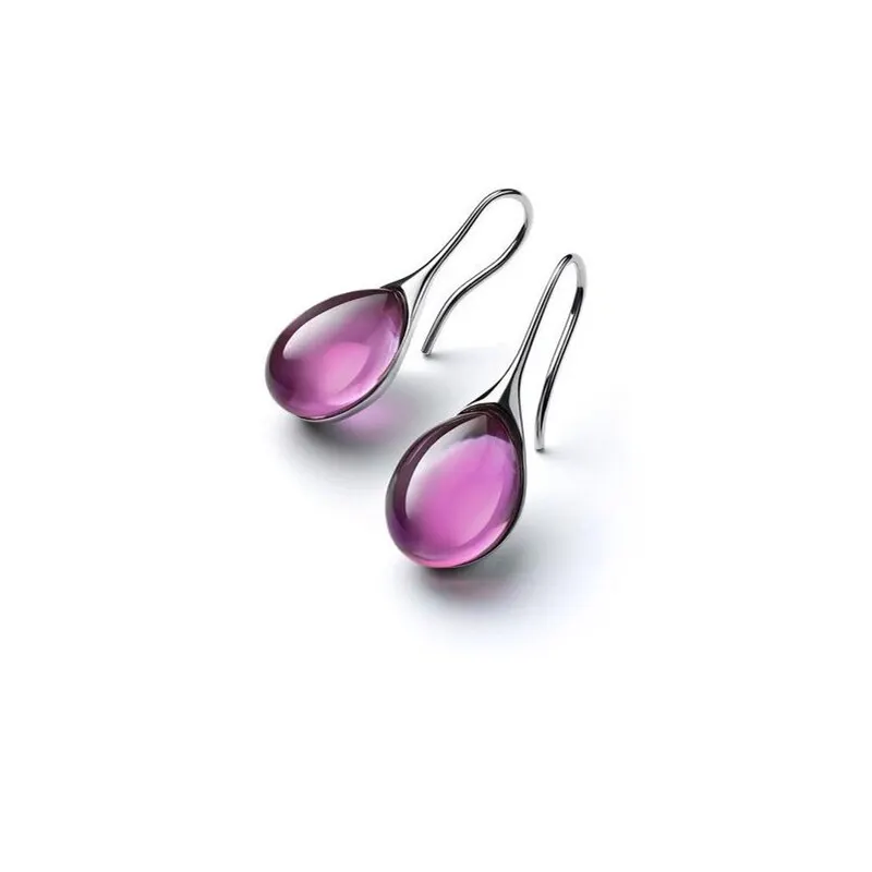 Lumière Drop Earrings - Image 10