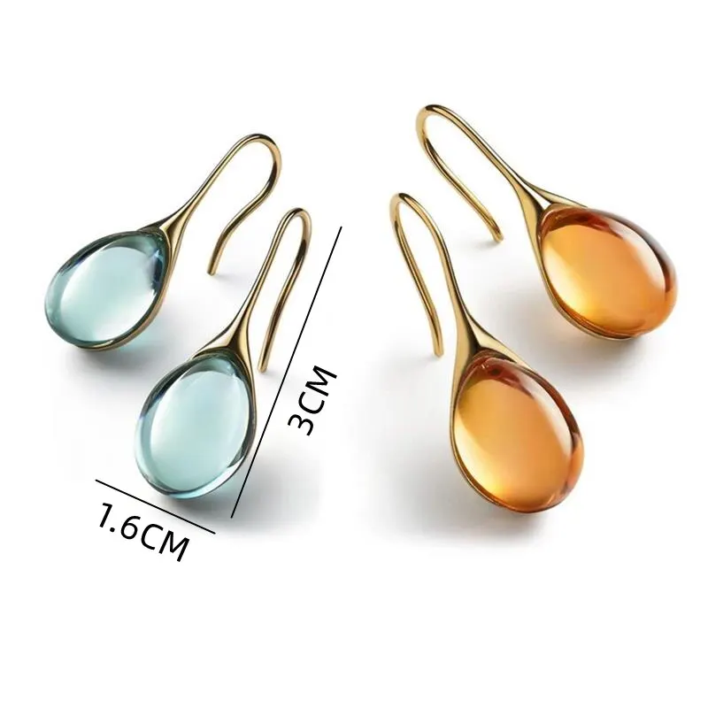 Lumière Drop Earrings - Image 11