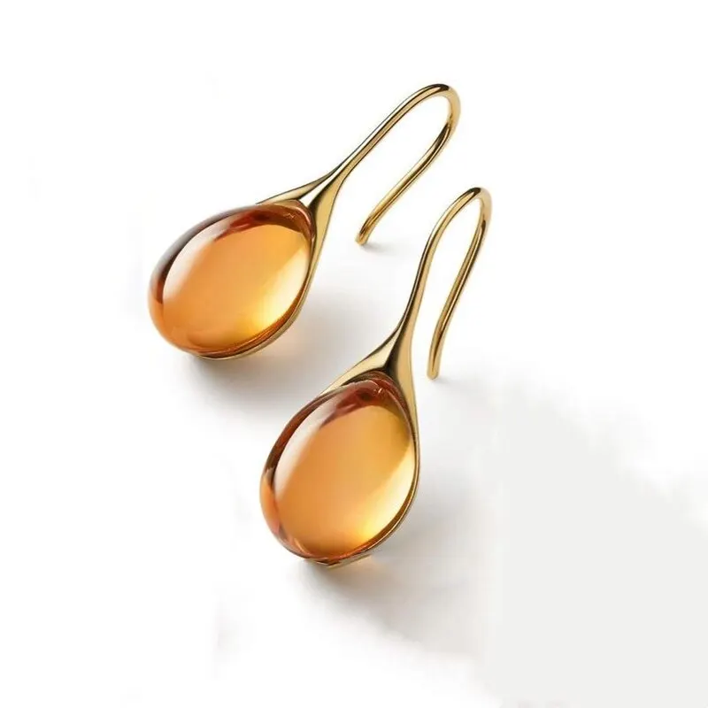 Lumière Drop Earrings - Image 8