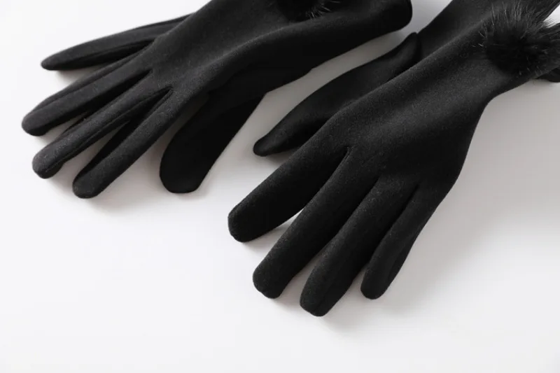 Luxe Touch Pom-Pom Gloves - Image 16