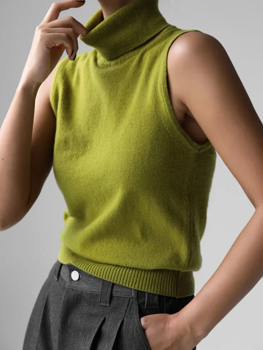 Marenton High-Neck Vest - Image 23