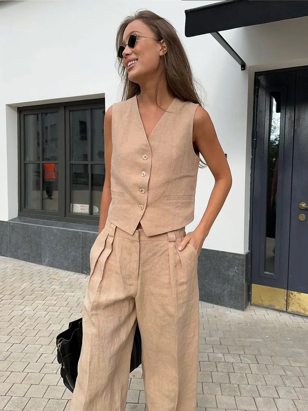 Marlowe 100% Linen Trouser Set - Image 25