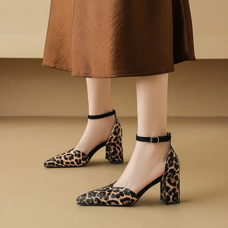 Nairobi Zebra Print Heel - Image 3