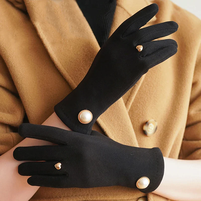 Noir Pearl Touch Gloves - Image 5