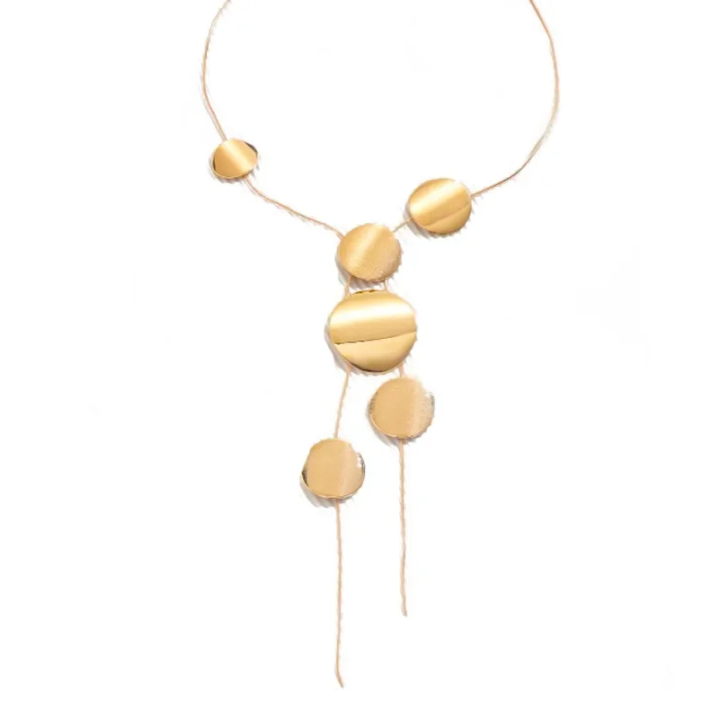 Noira Luxe Circle Drop Necklace - Image 4