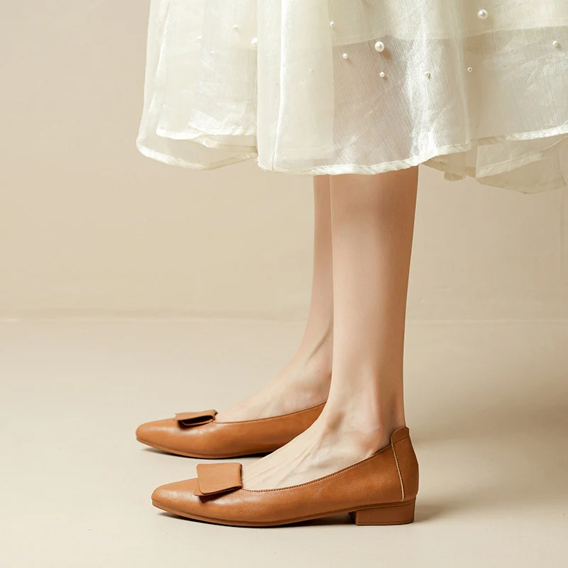 Mirelle Soft Square Flats