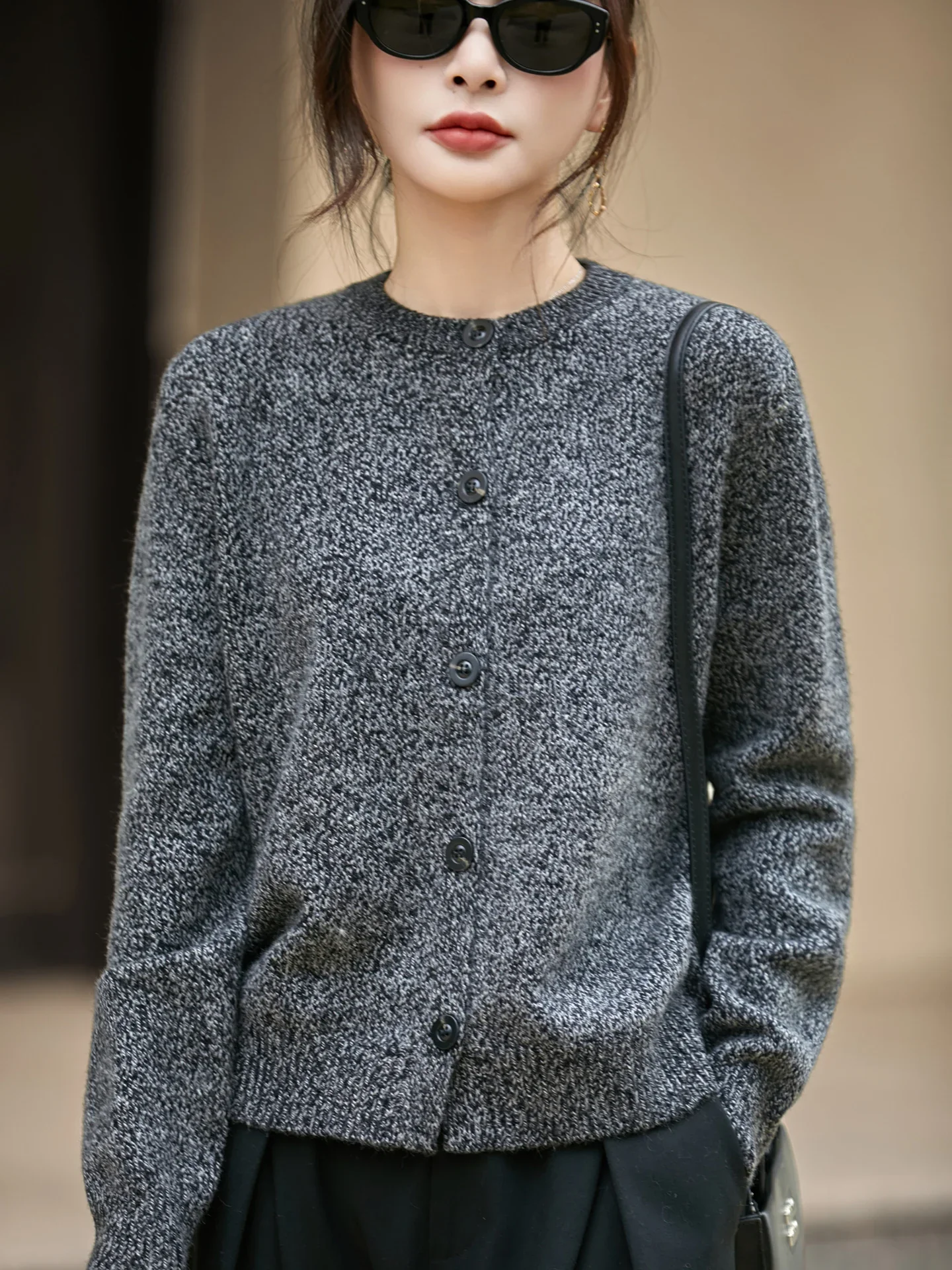 Chunky-Knit Alpaca-Blend cardigan - Image 11