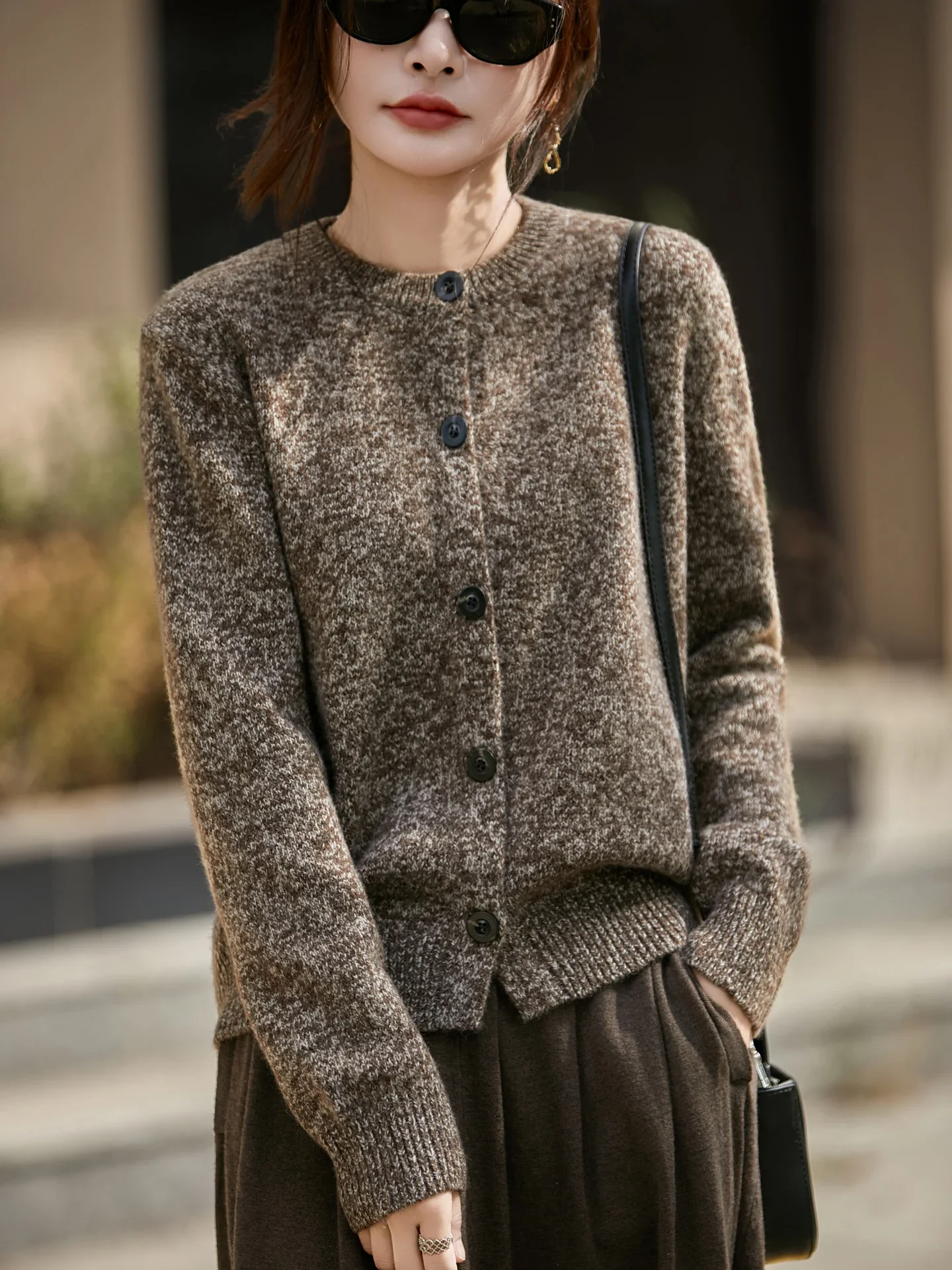 Chunky-Knit Alpaca-Blend cardigan - Image 15