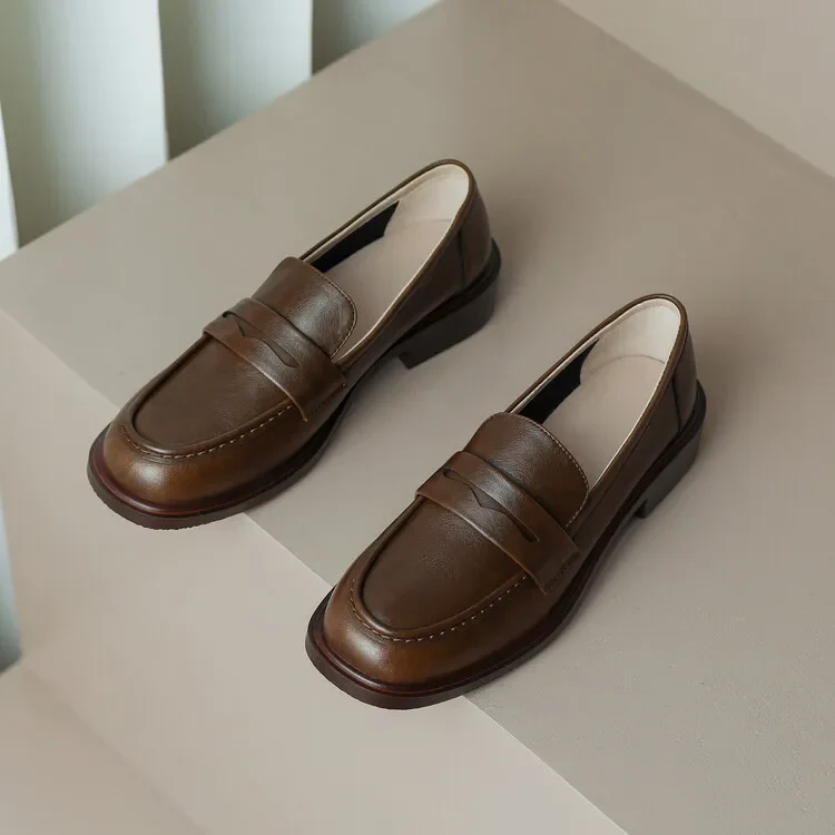 Roselle Heritage Loafer - Image 28