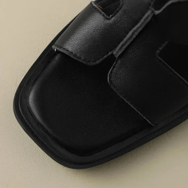 Sassari Leather Heeled Sandals - Image 20