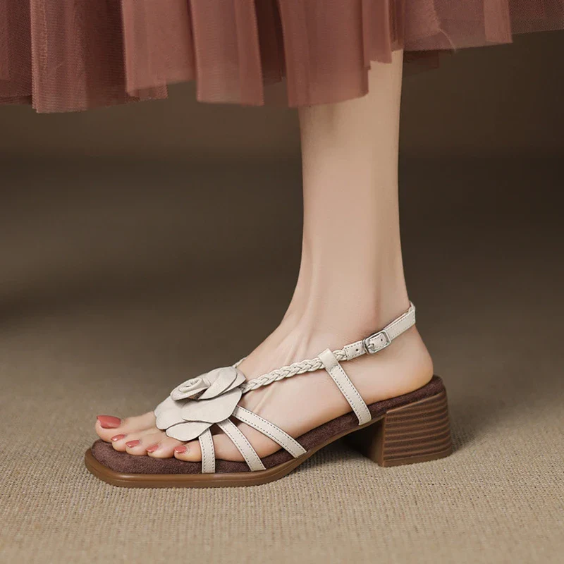 Soleil Chunky Heel Leather Sandals - Image 4
