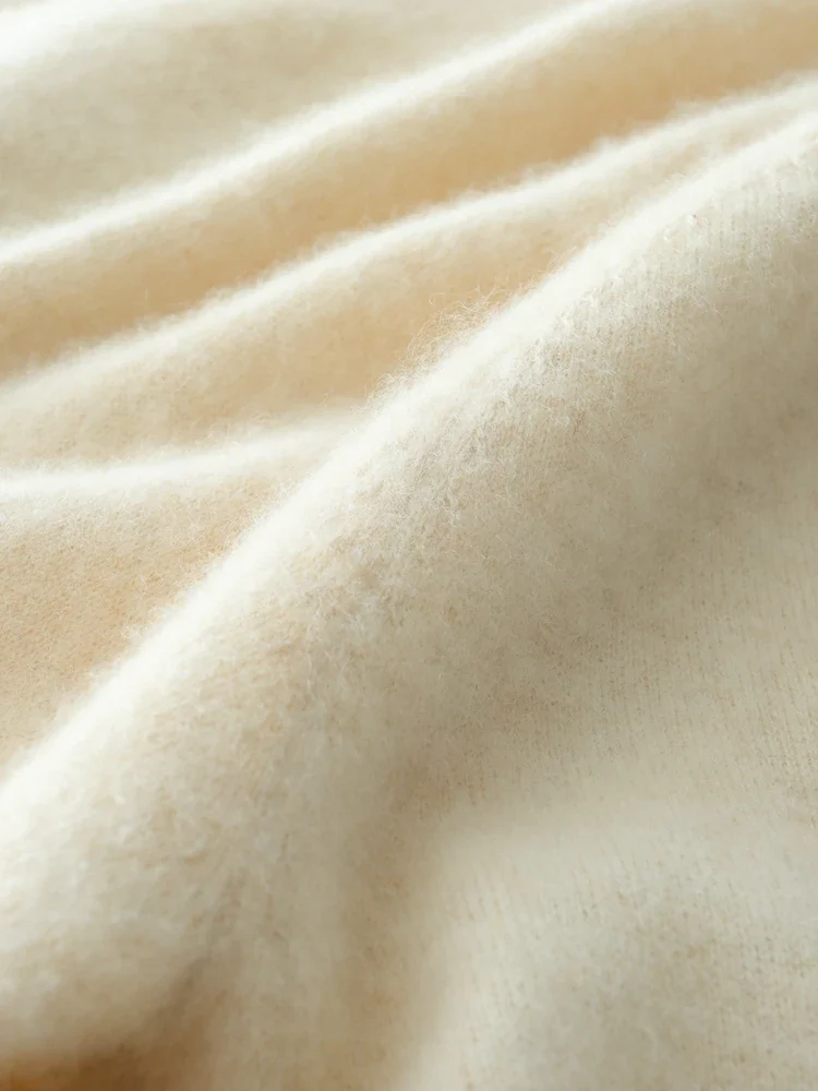 Svalbard Luxe Cashmere Sweater - Image 34