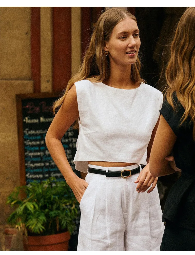 The Clean Crop Linen Top - Image 9