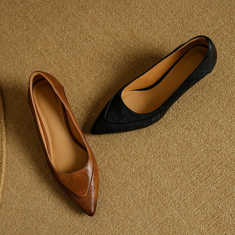 The Cognac Leather Kitten Heel Pump - Image 11