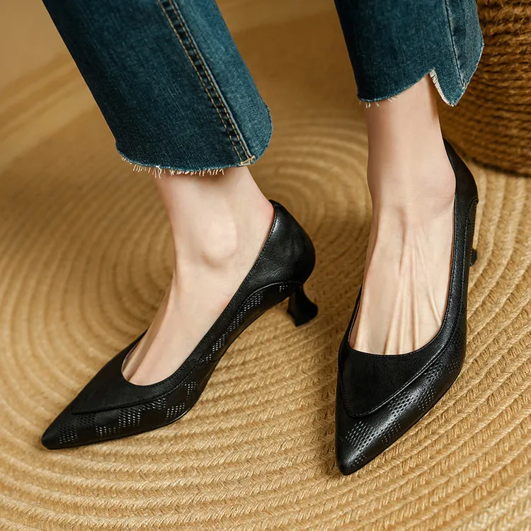The Cognac Leather Kitten Heel Pump - Image 19