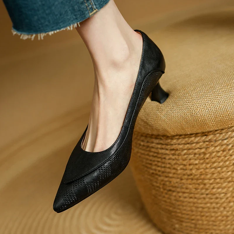 The Cognac Leather Kitten Heel Pump - Image 6