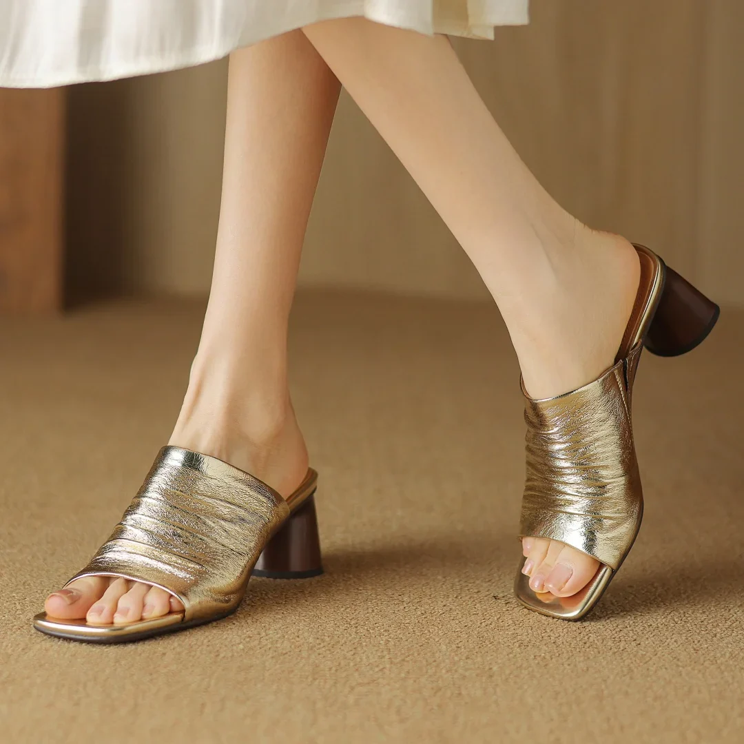 The Ruched Leather Block Heel Mule - Image 22