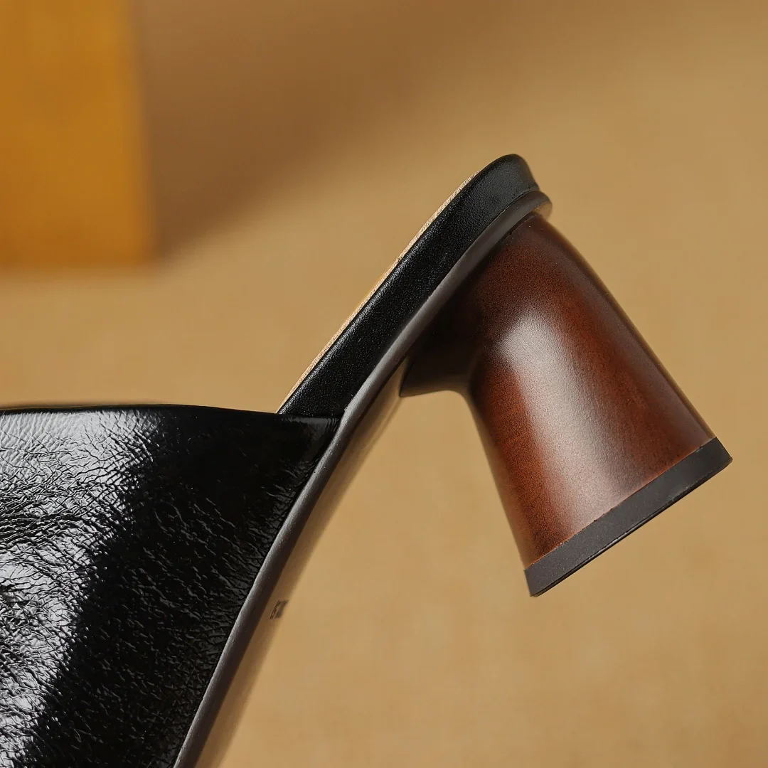 The Ruched Leather Block Heel Mule - Image 4