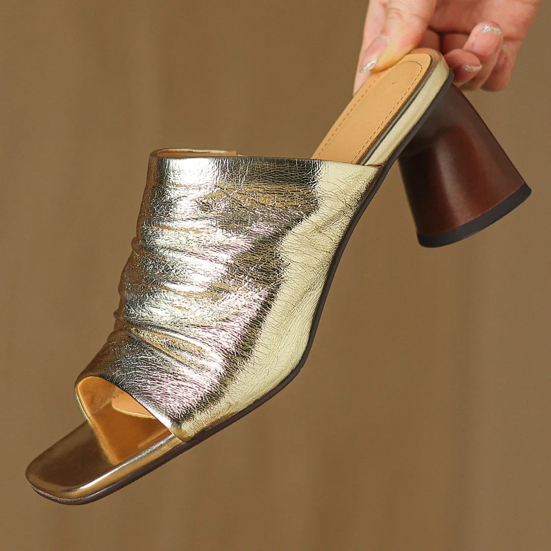 The Ruched Leather Block Heel Mule - Image 5