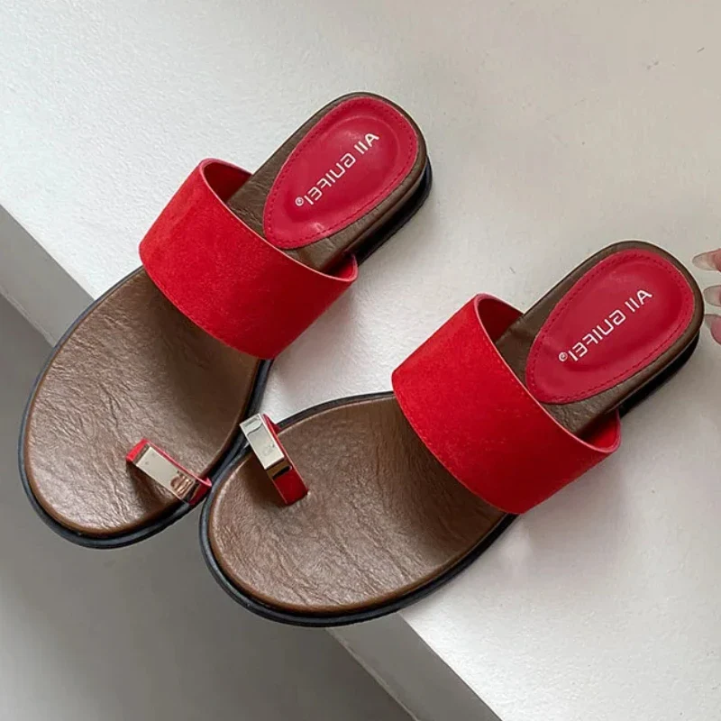 The Wide Strap Suede Toe Ring Slide