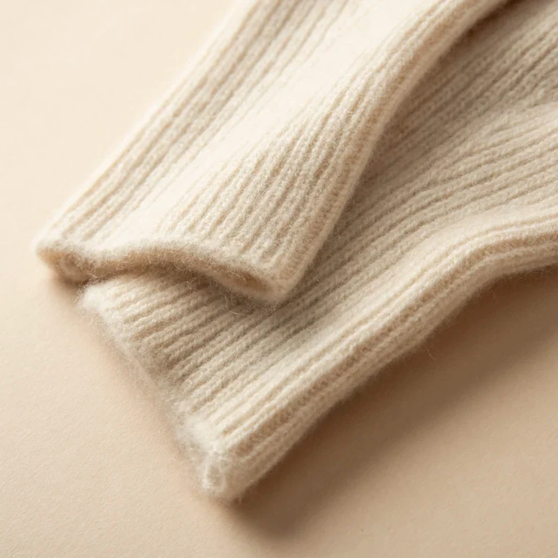 Hässleholm Cashmere Gloves - Image 9