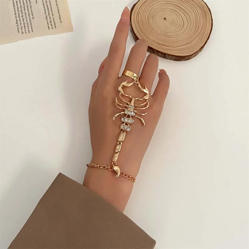 Venom Clasp - Image 6